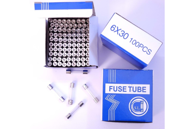 6A 6X30 CAM SİGORTA