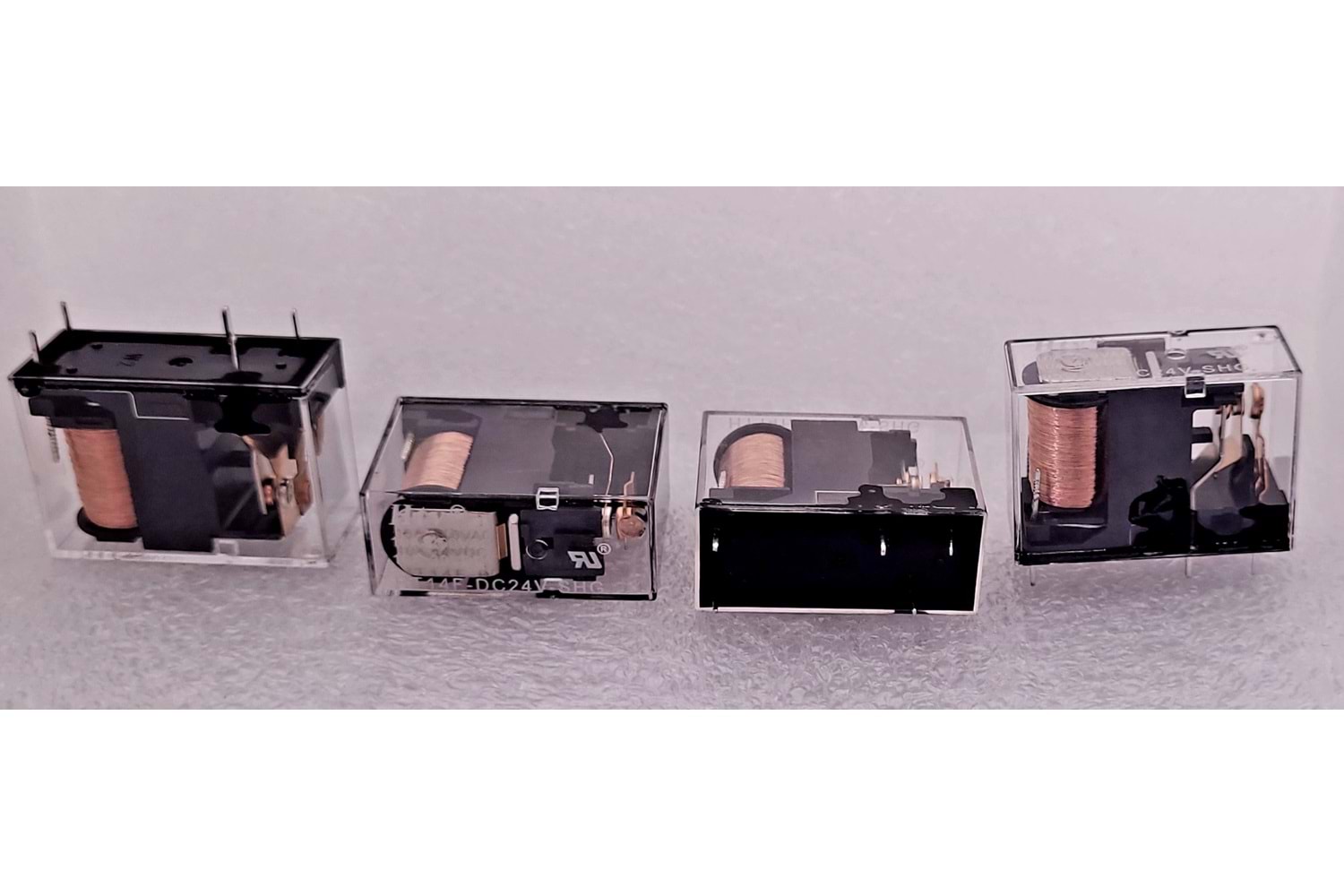 HT14F-DC24V 10A 5PIN ŞEFFAF RÖLE